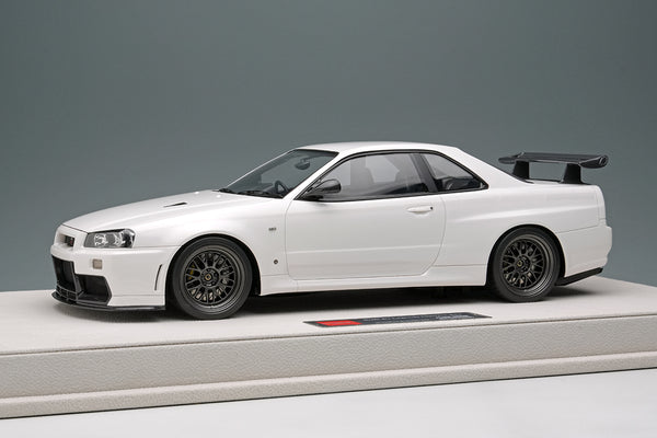 [MAKE UP] 1:18 Built By Legends Mine's Skyline GT-R (BNR34) White [EML130A]
