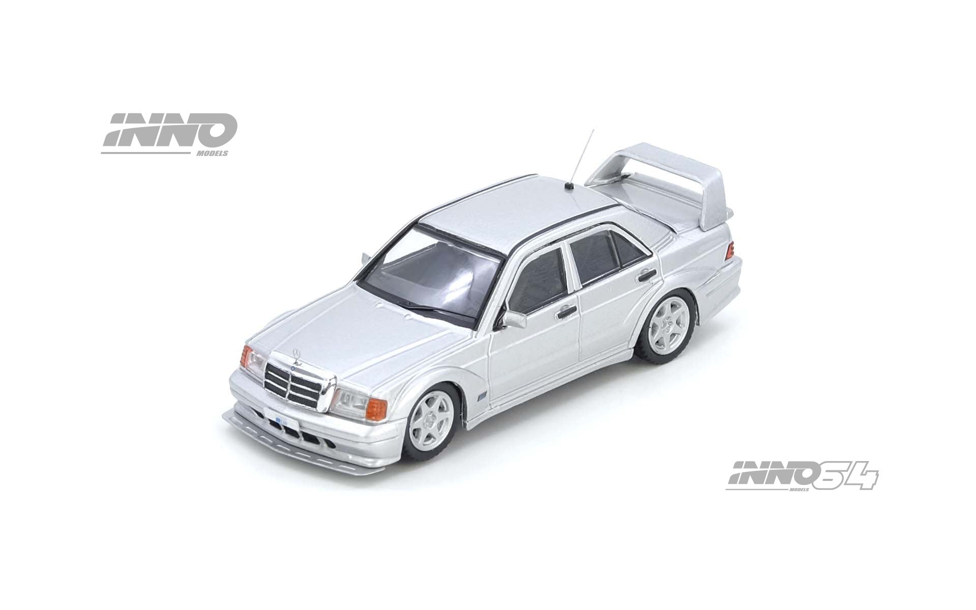 [INNO64] Mercedes-Benz 190E Silver