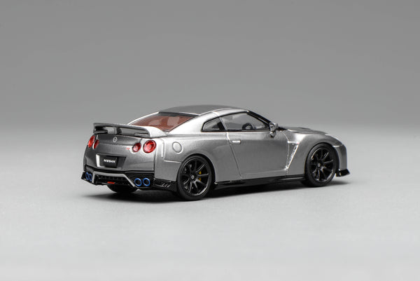 [MOTORHELIX] 1:64 Nissan GT-R (R35) Track Edition Engineered by Nismo 2020 Dark Metal Gray