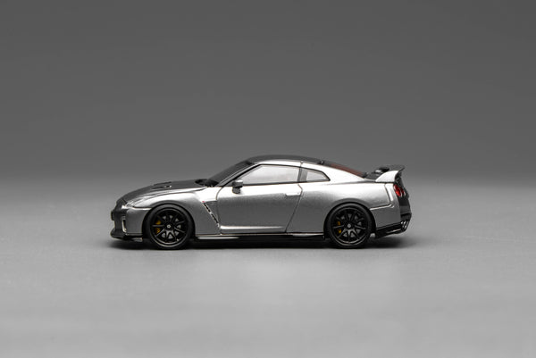 [MOTORHELIX] 1:64 Nissan GT-R (R35) Track Edition Engineered by Nismo 2020 Dark Metal Gray