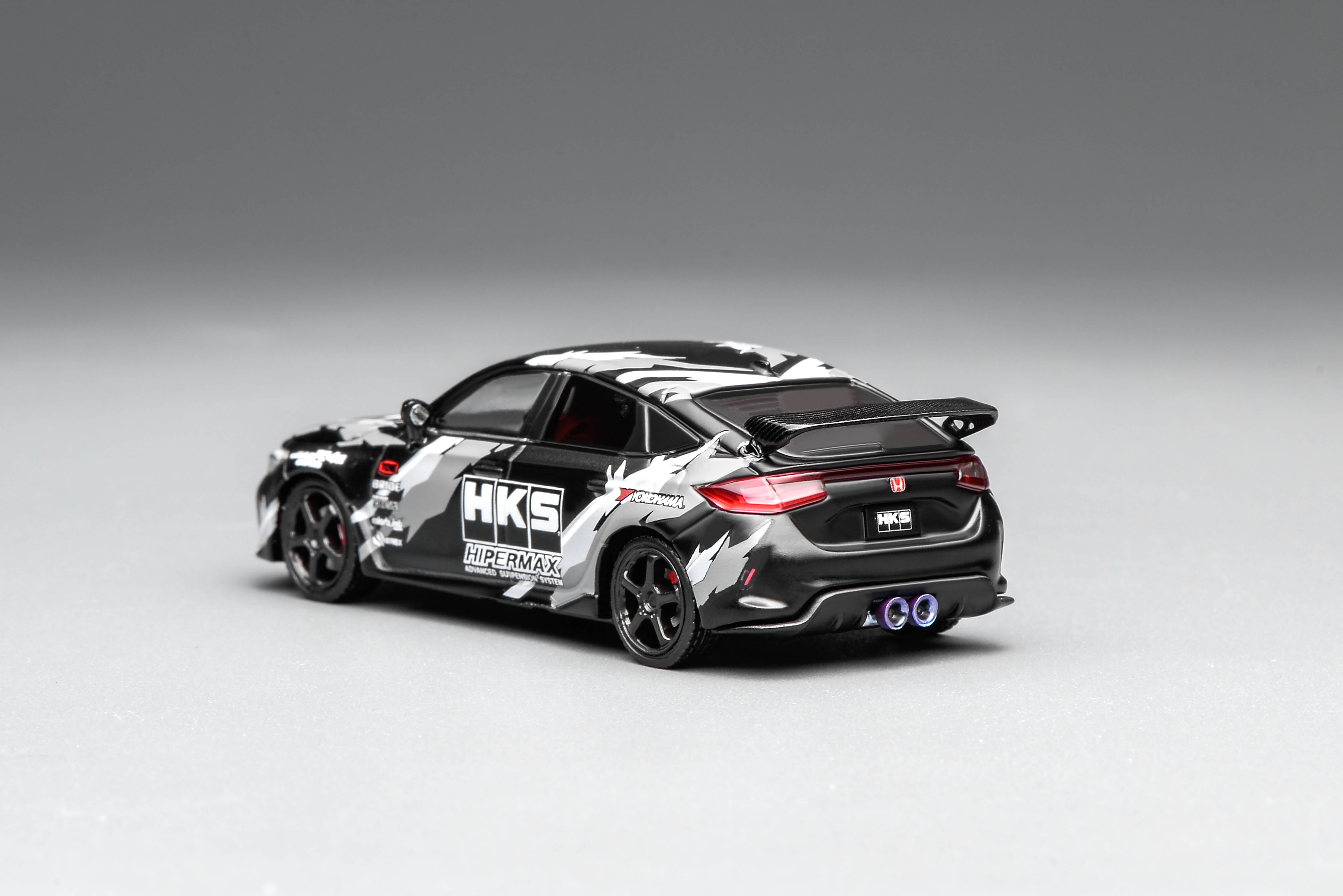 [MOTORHELIX] 1:64 Honda Civic Type R (FL5) HKS Livery Matte Black