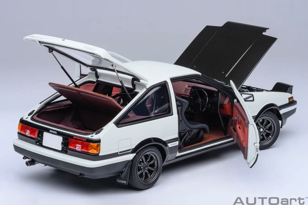 [AUTOART] 1:18 Toyota Sprinter Trueno (AE86) “Initial D” “Project D” Final Version