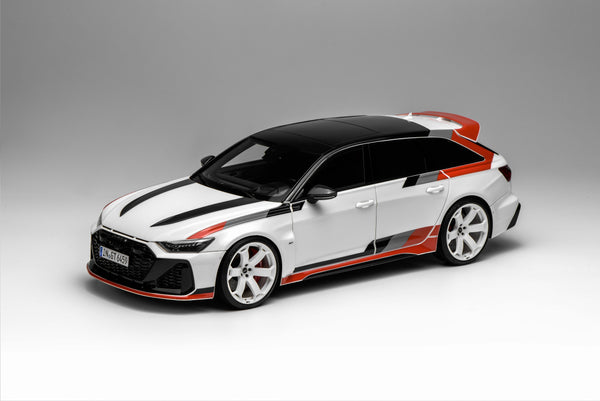 [MOTORHELIX] 1:18 Audi RS 6 Avant GT Akona White