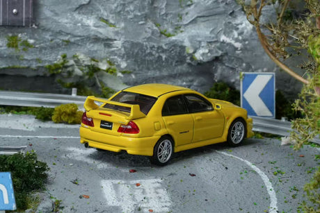 [MOTORHELIX] 1:64 Mitsubishi Lancer Evolution V GSR Dandelion Yellow - Toy Space Diecast Online Store Singapore