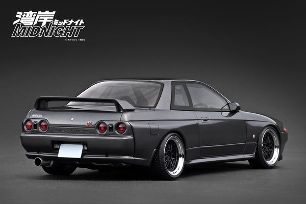 [IGNITION MODEL] 1:18 Nissan Skyline GT-R (R32) Gun Metallic MIDNIGHT Reina's R With Ms.Reina Akikawa [IG3595]