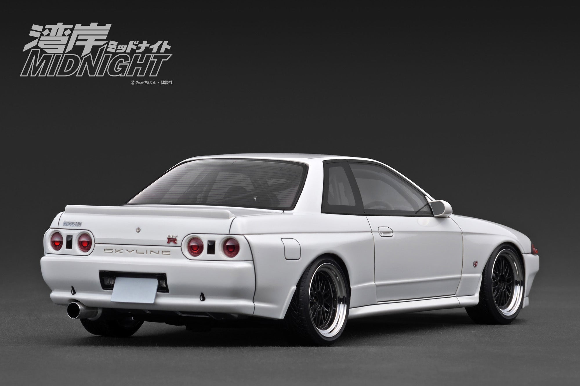 [IGNITION MODEL] 1:18 Nissan Skyline GT-R (R32) White MIDNIGHT Reina's R [IG3596]