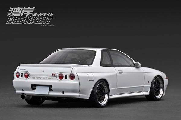 [IGNITION MODEL] 1:18 Nissan Skyline GT-R (R32) White MIDNIGHT Reina's R [IG3596]