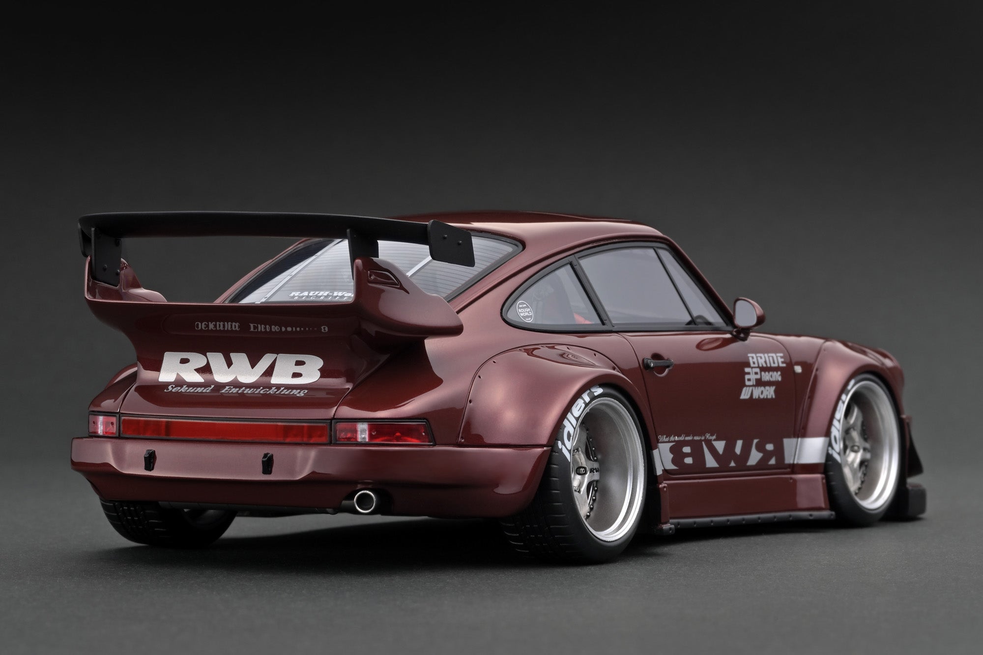 [IGNITION MODEL] 1:18 RWB 930 Dark Red [IG3622]