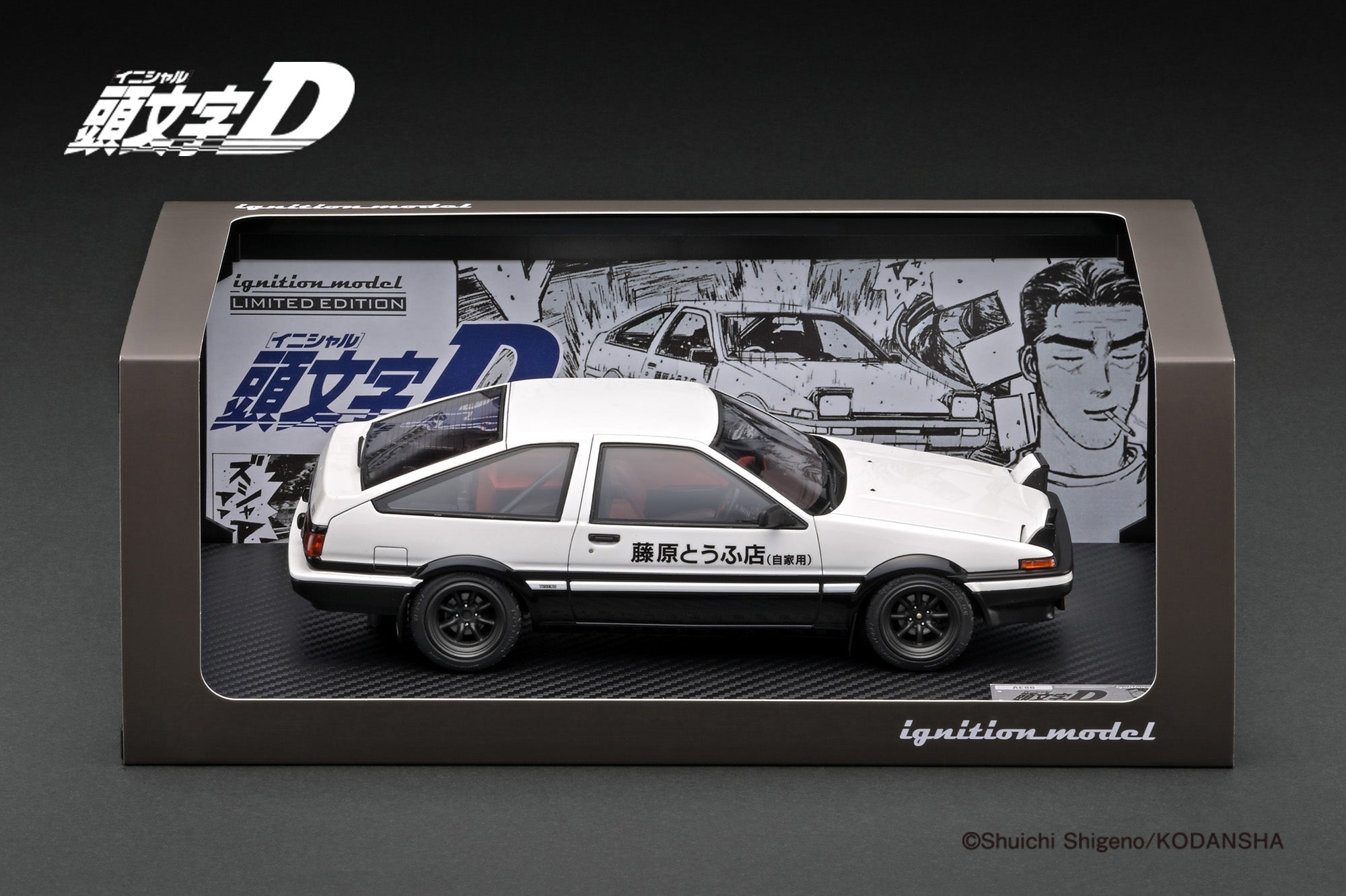 [IGNITION MODEL] 1:18 INITIAL D Toyota Sprinter Trueno 3Dr GT Apex(AE86) White/Black With Mr.Bunta [IG3659]