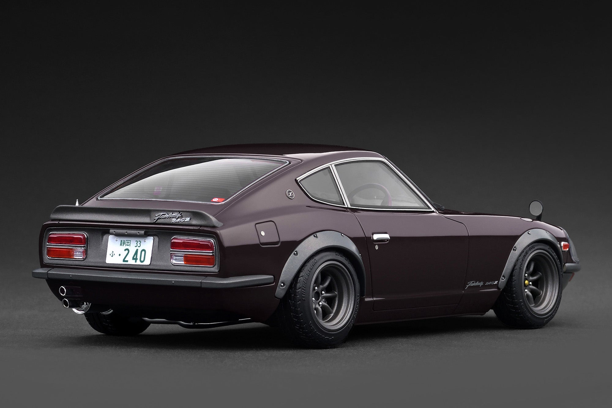 [IGNITION MODEL] 1:18 Nissan Fairlady 240ZG (HS30) Maroon [IG3720]