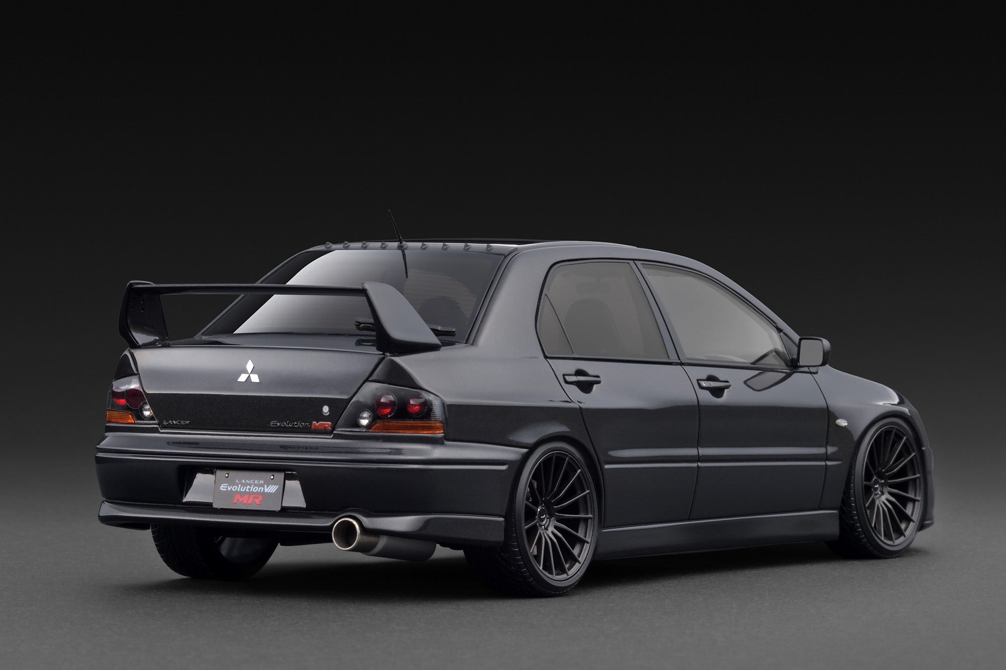 [IGNITION MODEL] 1:18 Mitsubishi Lancer Evolution VIII MR (CT9A) Gun Metallic [IG3832]