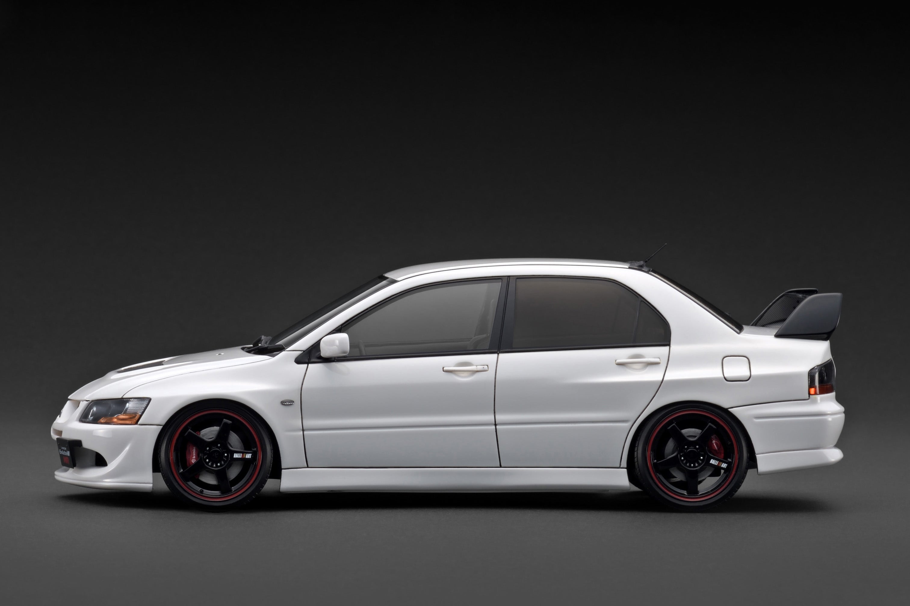 [IGNITION MODEL] 1:18 Mitsubishi Lancer Evolution VIII MR (CT9A) White [IG3836]