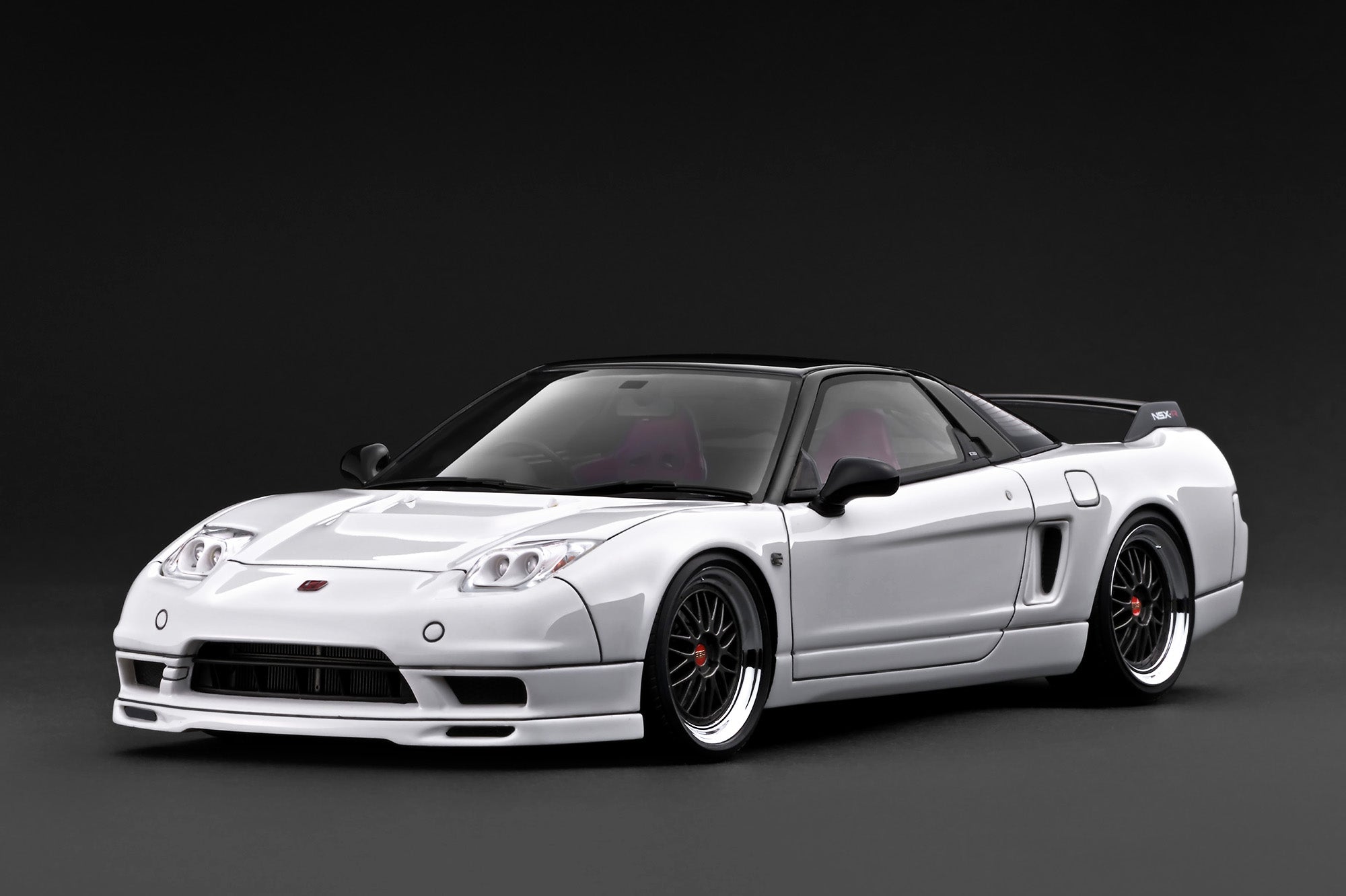 [IGNITION MODEL] 1:18 Honda NSX-R (NA2) White [IG3907] - Toy Space Diecast Online Store Singapore