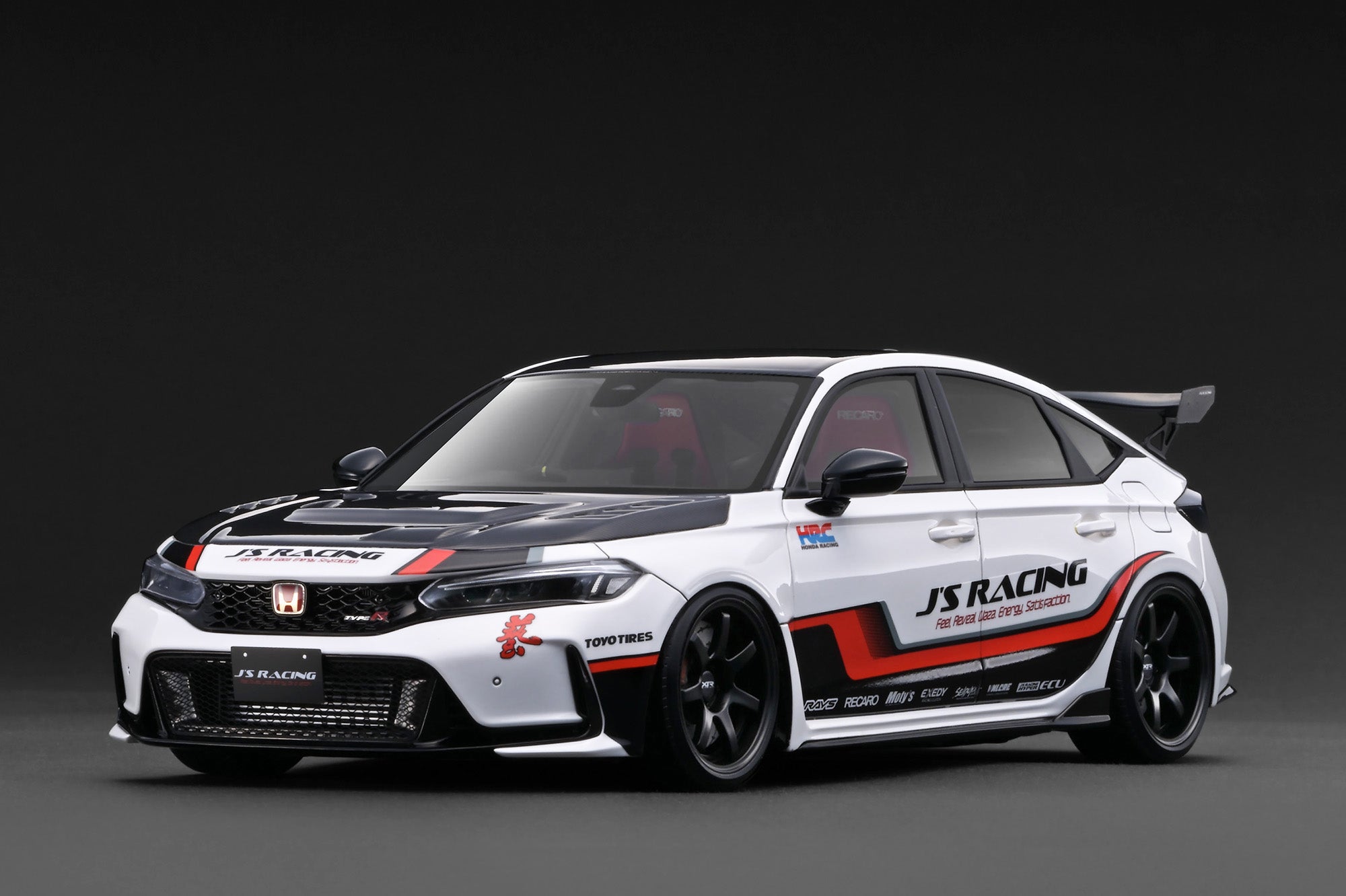 [IGNITION MODEL] 1:18 Honda Civic Type-R J'S Racing (FL5) White *Demo Car [IG3933] - Toy Space Diecast Online Store Singapore
