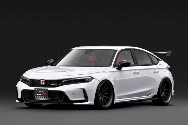 [IGNITION MODEL] 1:18 Honda Civic Type-R J'S Racing (FL5) White [IG3935]