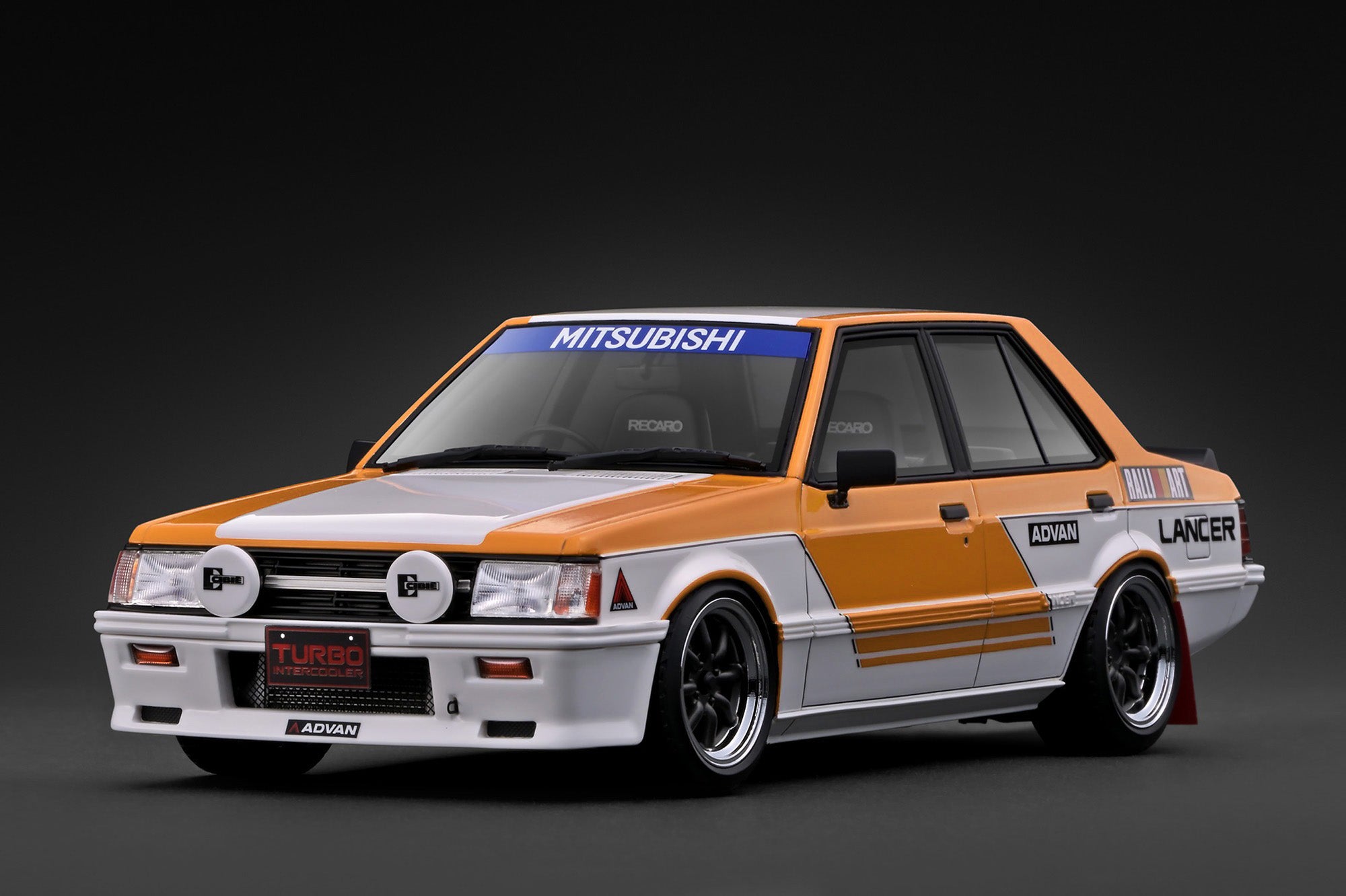 [IGNITION MODEL] 1:18 Mitsubishi Lancer EX GSR Turbo (A175A) White [IG3969]