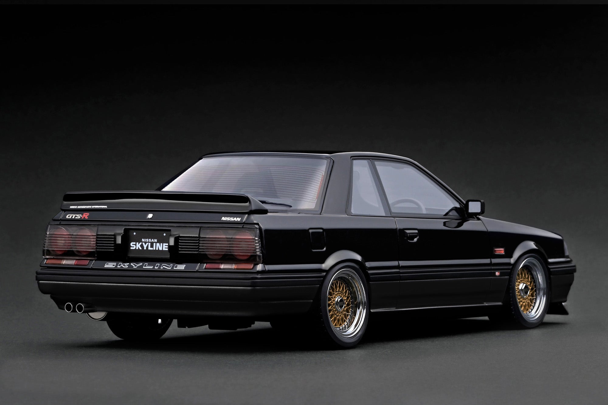 [IGNITION MODEL] 1:18 Nissan Skyline GTS-R (R31) Black [IG4011]