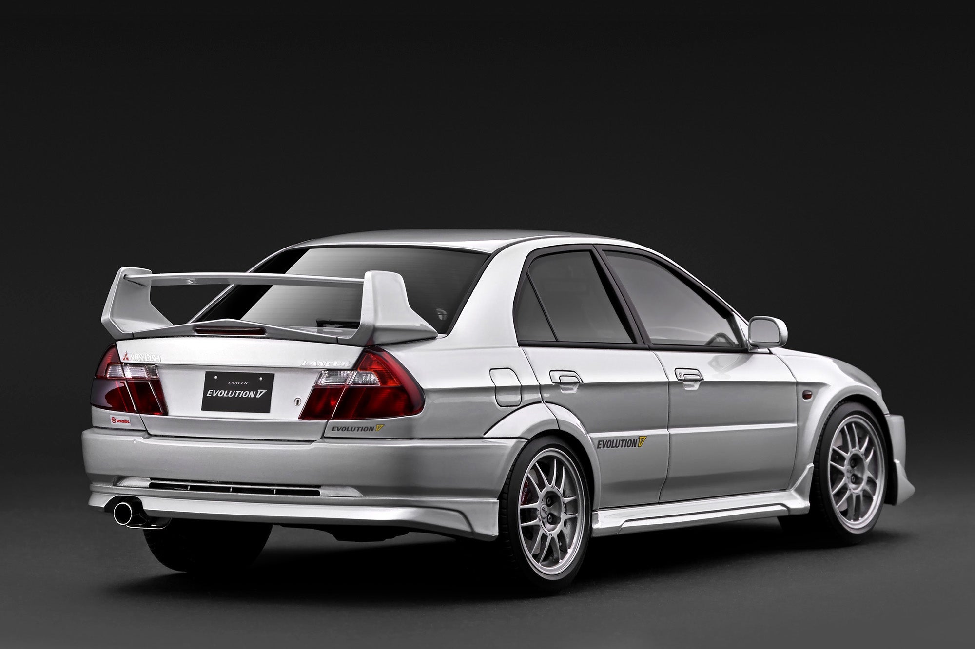 [IGNITION MODEL] 1:18 Mitsubishi Lancer Evolution V (CP9A) Silver [IG4015]