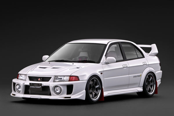 [IGNITION MODEL] 1:18 Mitsubishi Lancer Evolution V (CP9A) White [IG4017]