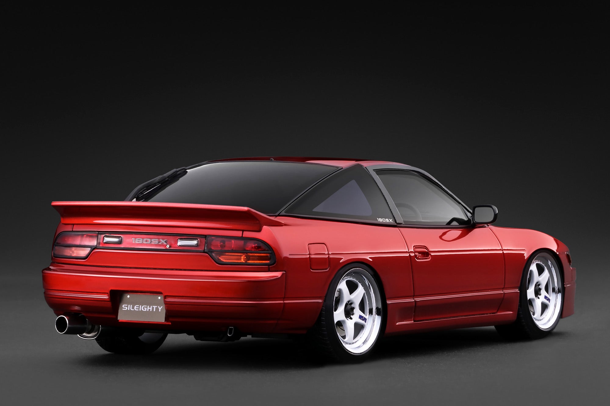 [IGNITION MODEL] 1:18 Nissan Sileighty Red Metallic [IG4071]