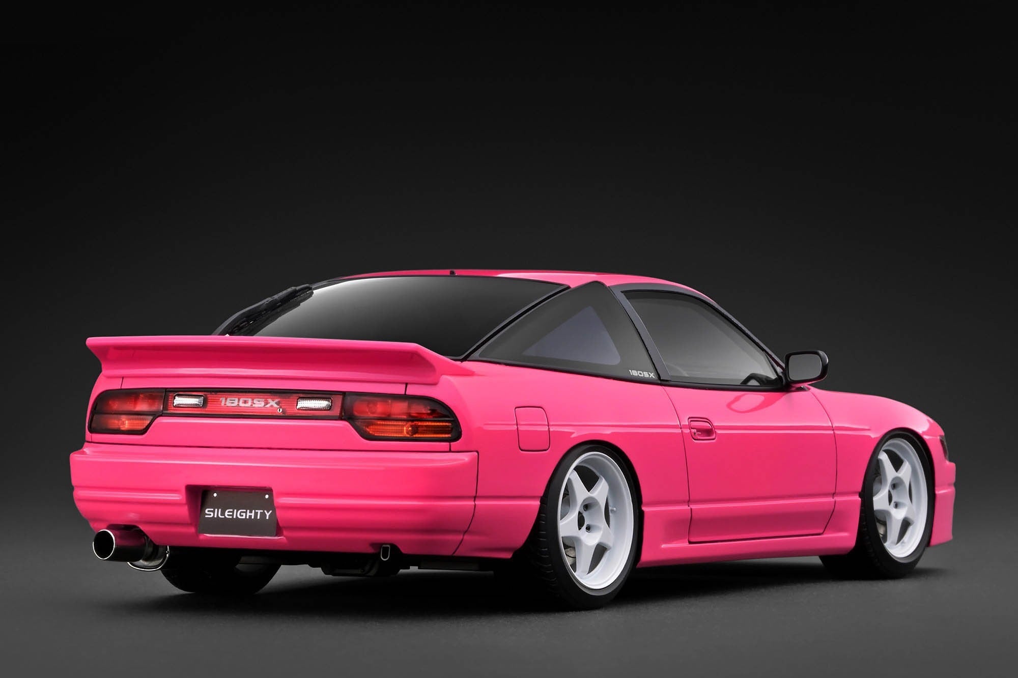 [IGNITION MODEL] 1:18 Nissan Sileighty Pink Metallic [IG4075]