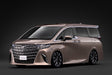 [IGNITION MODEL] 1:18 Toyota Alphard Z (H40W) Gold [IG4087] - Toy Space Diecast Online Store Singapore
