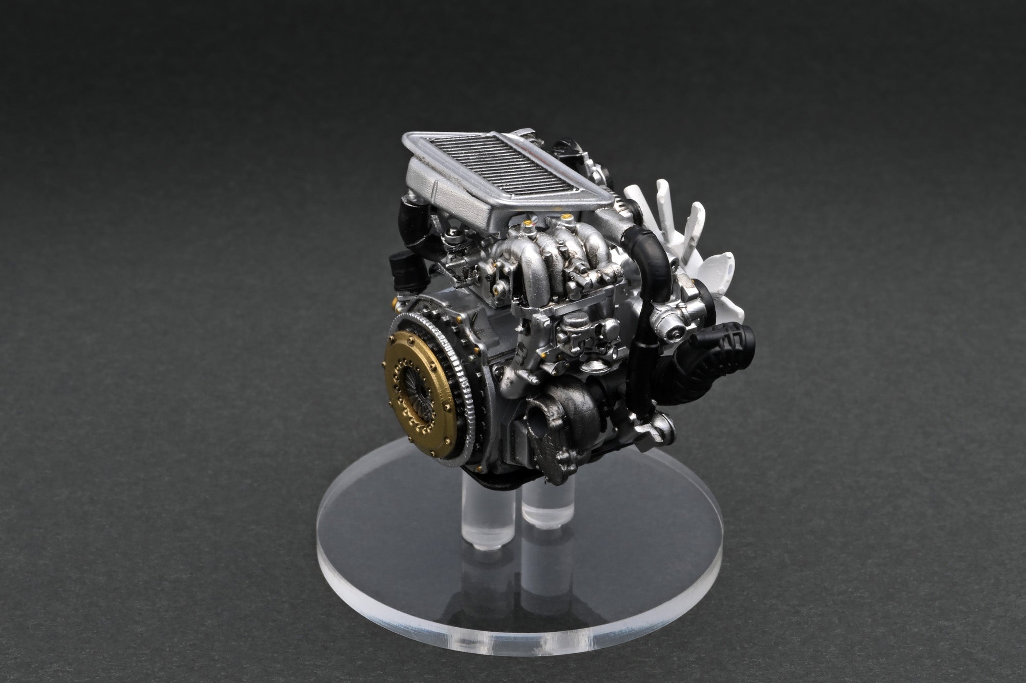 [IGNITION MODEL] 1:18 Mazda Savanna RX-7 Infini (FC3S) White With 13B Engine [IG4089]