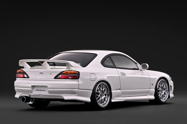 [IGNITION MODEL] 1:18 Nissan Silvia Spec R (S15) White [IG4243]