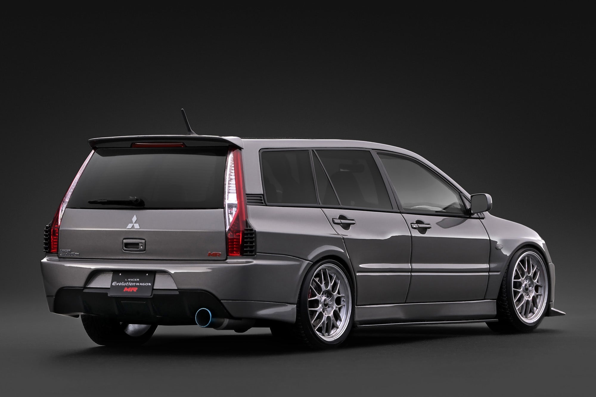 [IGNITION MODEL] 1:18 Mitsubishi Lancer Evolution Wagon MR (CT9W) Gun Metallic [IG4253]