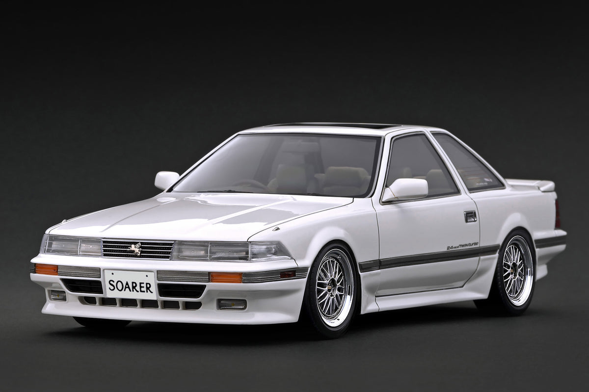 [IGNITION MODEL] 1:18 Toyota Soarer (Z20) 2.0GT-Twin Turbo L White [IG4325] - Toy Space Diecast Online Store Singapore