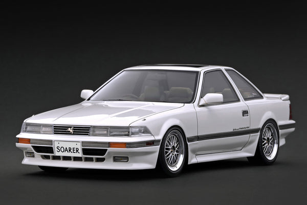 [IGNITION MODEL] 1:18 Toyota Soarer (Z20) 2.0GT-Twin Turbo L White [IG4325]