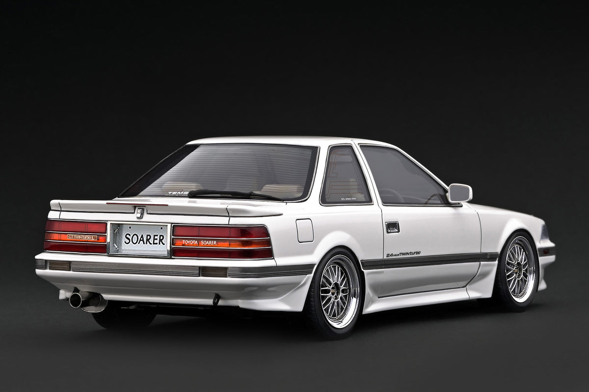 [IGNITION MODEL] 1:18 Toyota Soarer (Z20) 2.0GT-Twin Turbo L White [IG4325] - Toy Space Diecast Online Store Singapore
