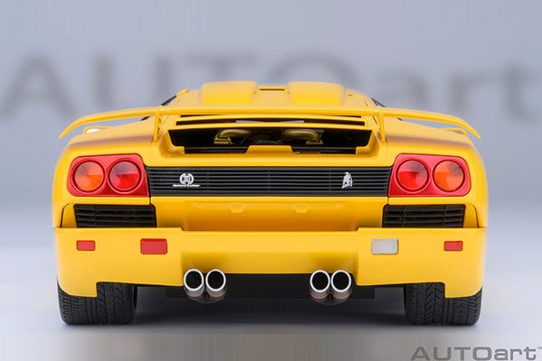 [AUTOART] 1:18 Lamborghini Diablo SE30 Superfly Yellow