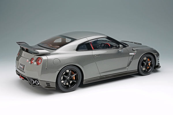 [MAKE UP] 1:18 Nissan GT-R Nismo R35 CRS Version 2013 Dark Metal Gray [EML173]