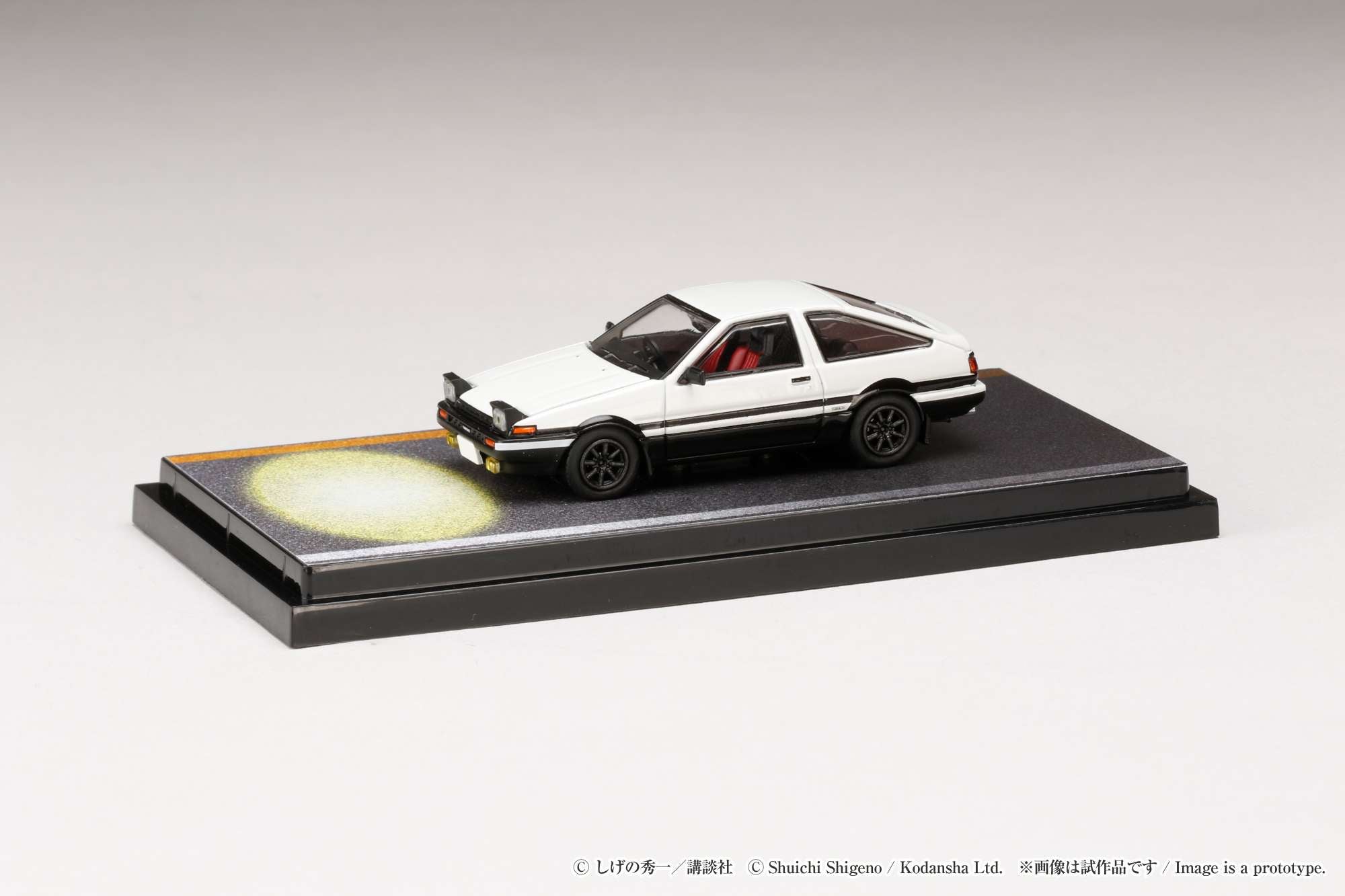 [HOBBY JAPAN] 1/64 Toyota Sprinter Trueno GT APEX (AE86) / Initial D Engine Mounted Model VS Kyoichi Sudo