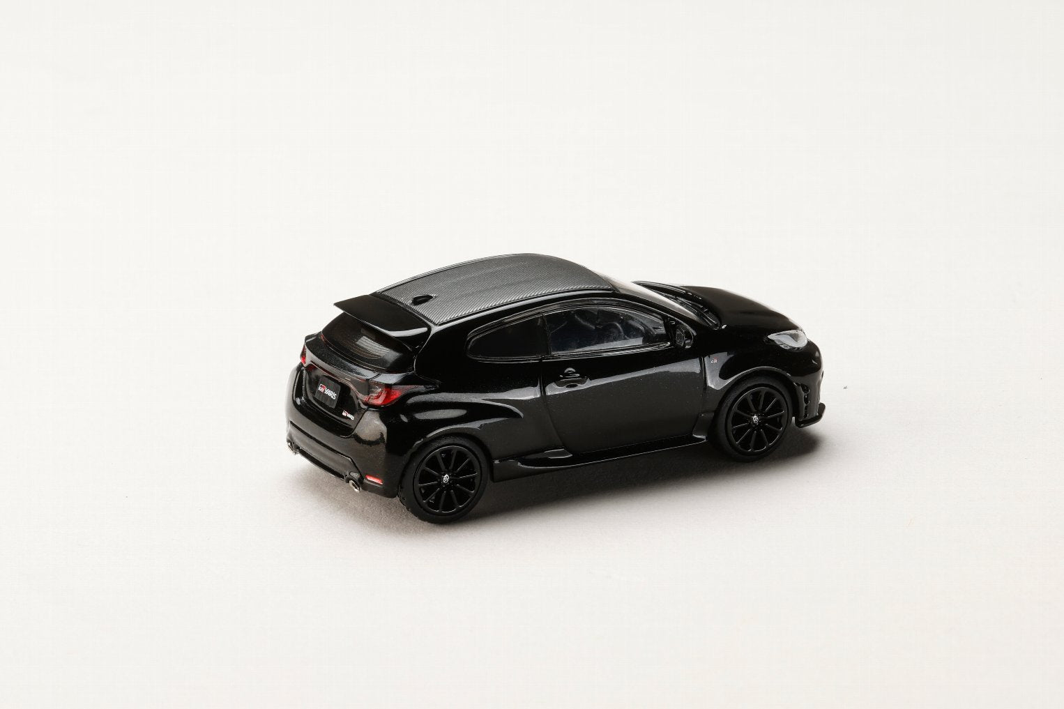 [HOBBY JAPAN] 1:64 Toyota GR Yaris RZ High Performance 2024 Precous Black Pearl