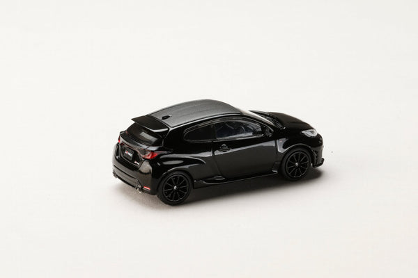 [HOBBY JAPAN] 1:64 Toyota GR Yaris RZ High Performance 2024 Precous Black Pearl