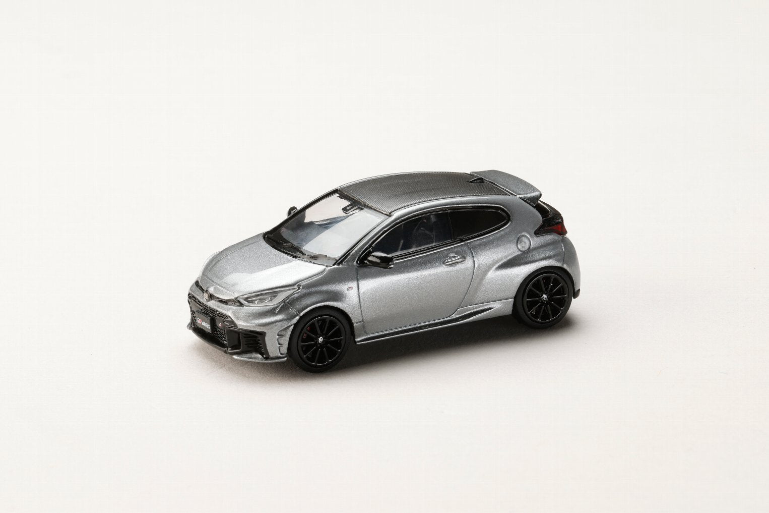 [HOBBY JAPAN] 1:64 Toyota GR Yaris RZ High Performance 2024 Precous Metal