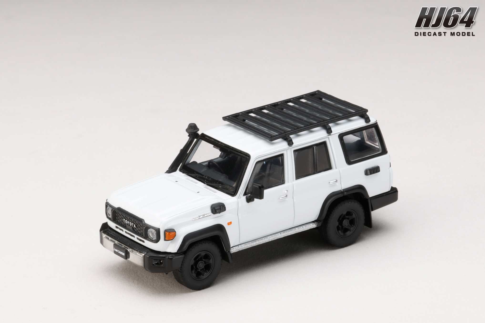[HOBBY JAPAN] 1:64 Toyota Landcruiser 70 (GDJ76W) 2023 Customized Version Super White Ⅱ