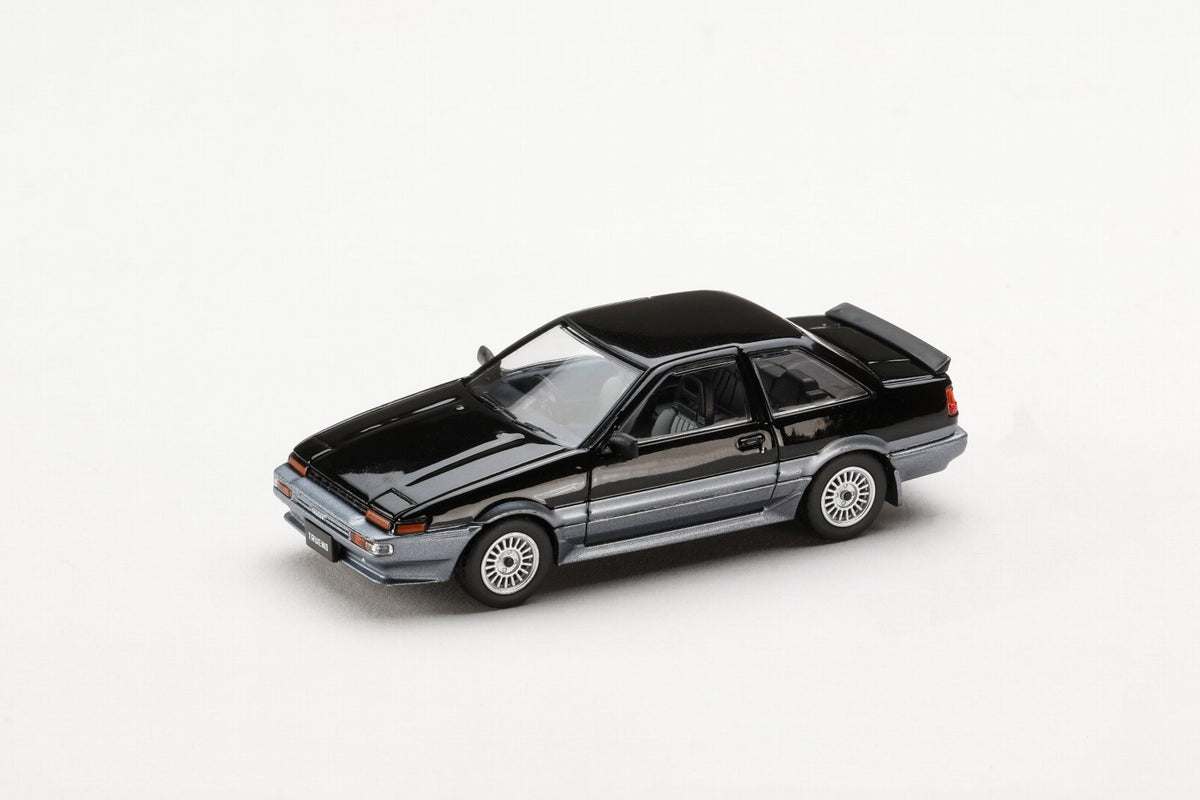 [HOBBY JAPAN] 1:64 Toyota Sprinter Trueno GT Apex (AE86) 2 Door Late Version Black/Gray