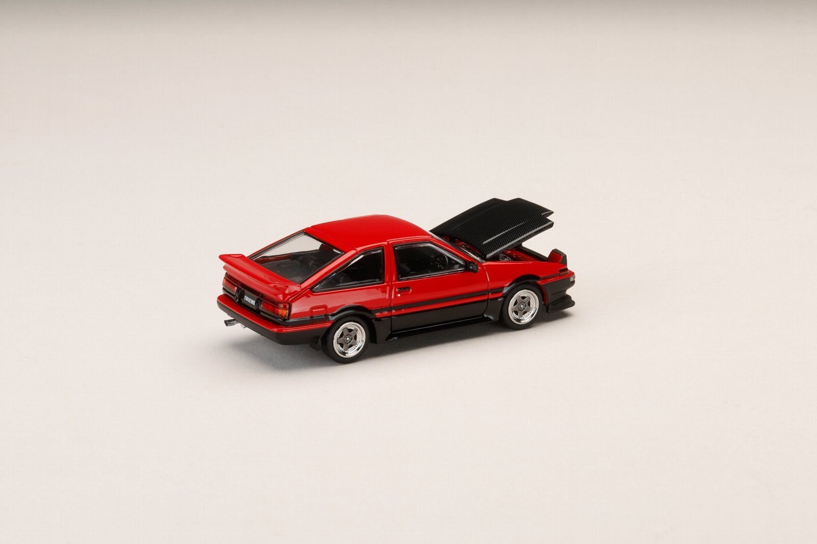 [HOBBY JAPAN] 1:64 Toyota Sprinter Trueno GT Apex (Ae86) Late Version JDM Style Carbon Bonnet Red/Black