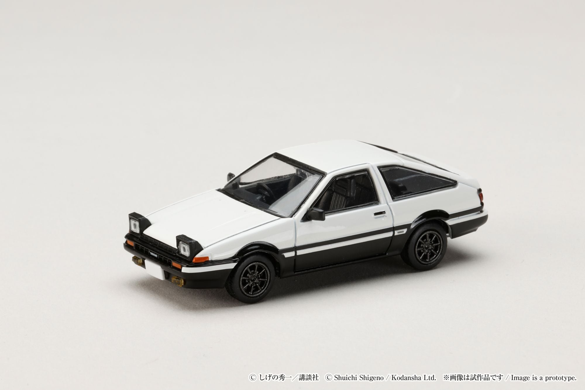 [HOBBY JAPAN] 1:64 Toyota Sprinter Trueno (AE86) / Initial D Takumi Fujiwara VS Keisuke Takahashi
