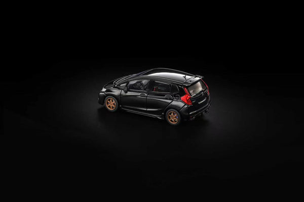 [MICRO GARAGE] 1:64 Honda Fit GK5 RS 3rd Generation
