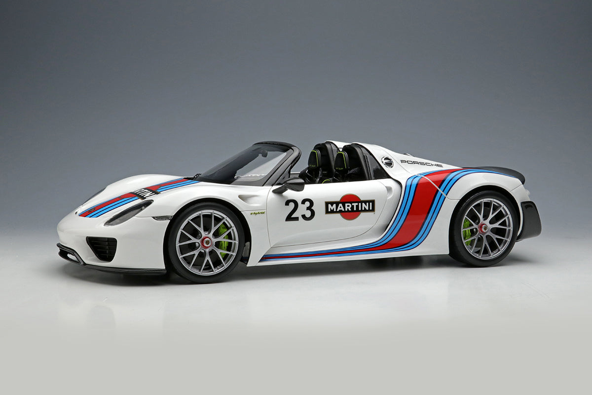 [MAKE UP] 1:18 Porsche 918 Spyder Weissach Package 2011 [EML089]