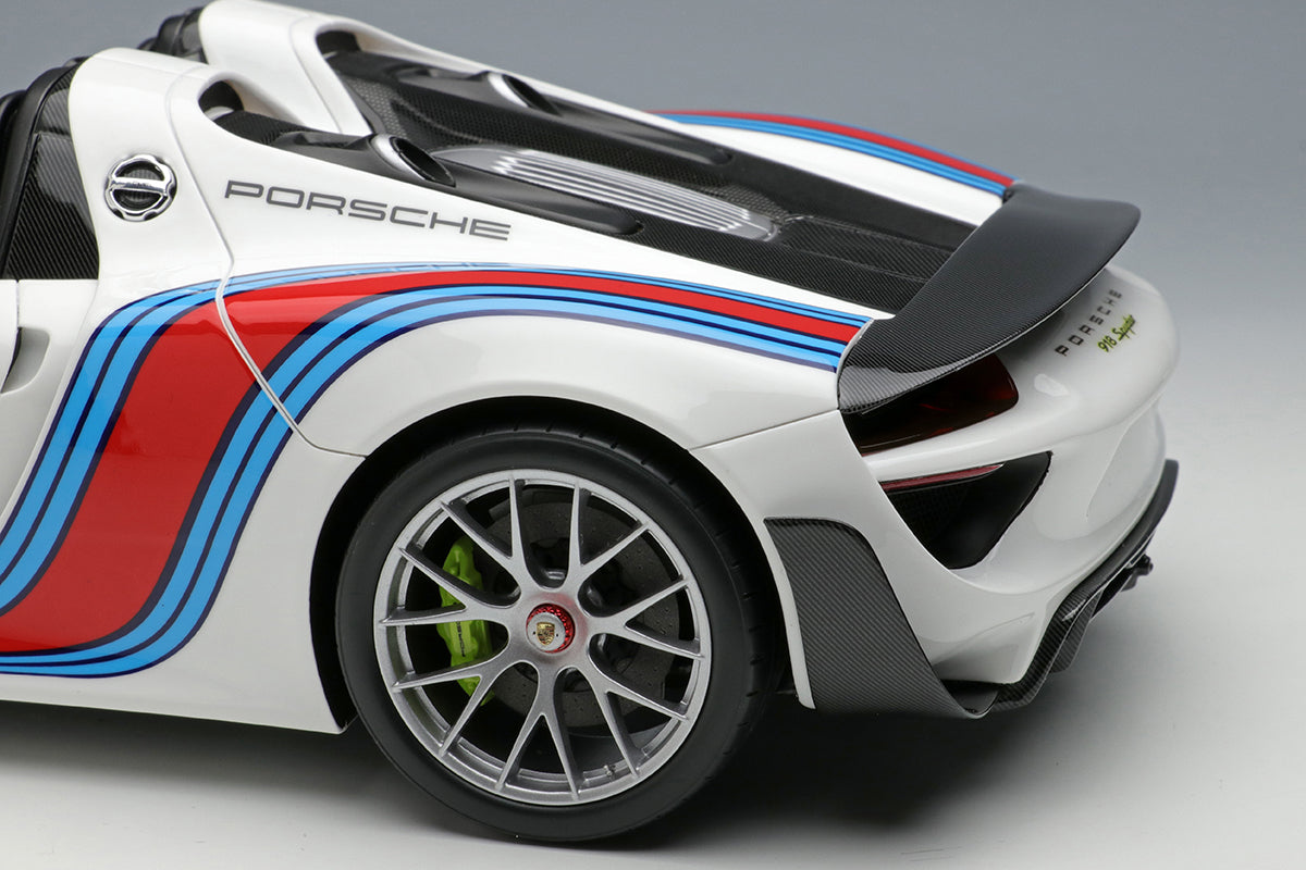 [MAKE UP] 1:18 Porsche 918 Spyder Weissach Package 2011 [EML089]