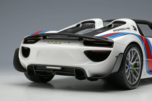 [MAKE UP] 1:18 Porsche 918 Spyder Weissach Package 2011 [EML089]