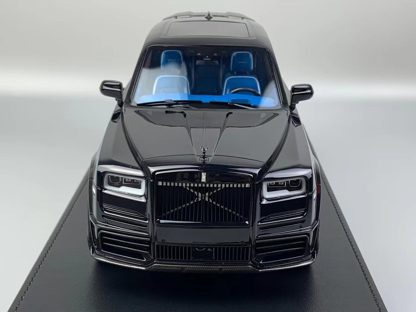 [VMB] 1:18 RR Cullinan Black