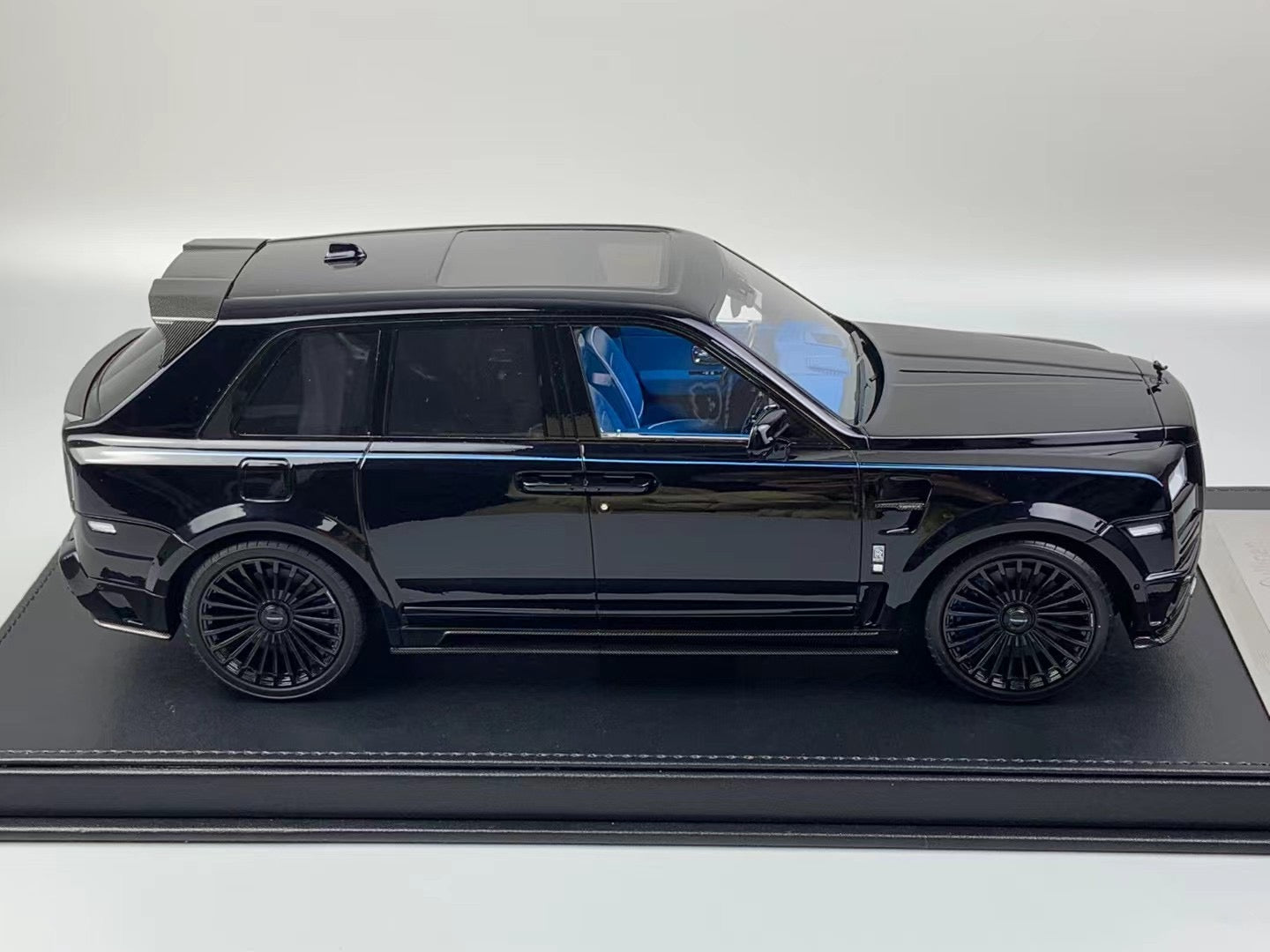 [VMB] 1:18 RR Cullinan Black