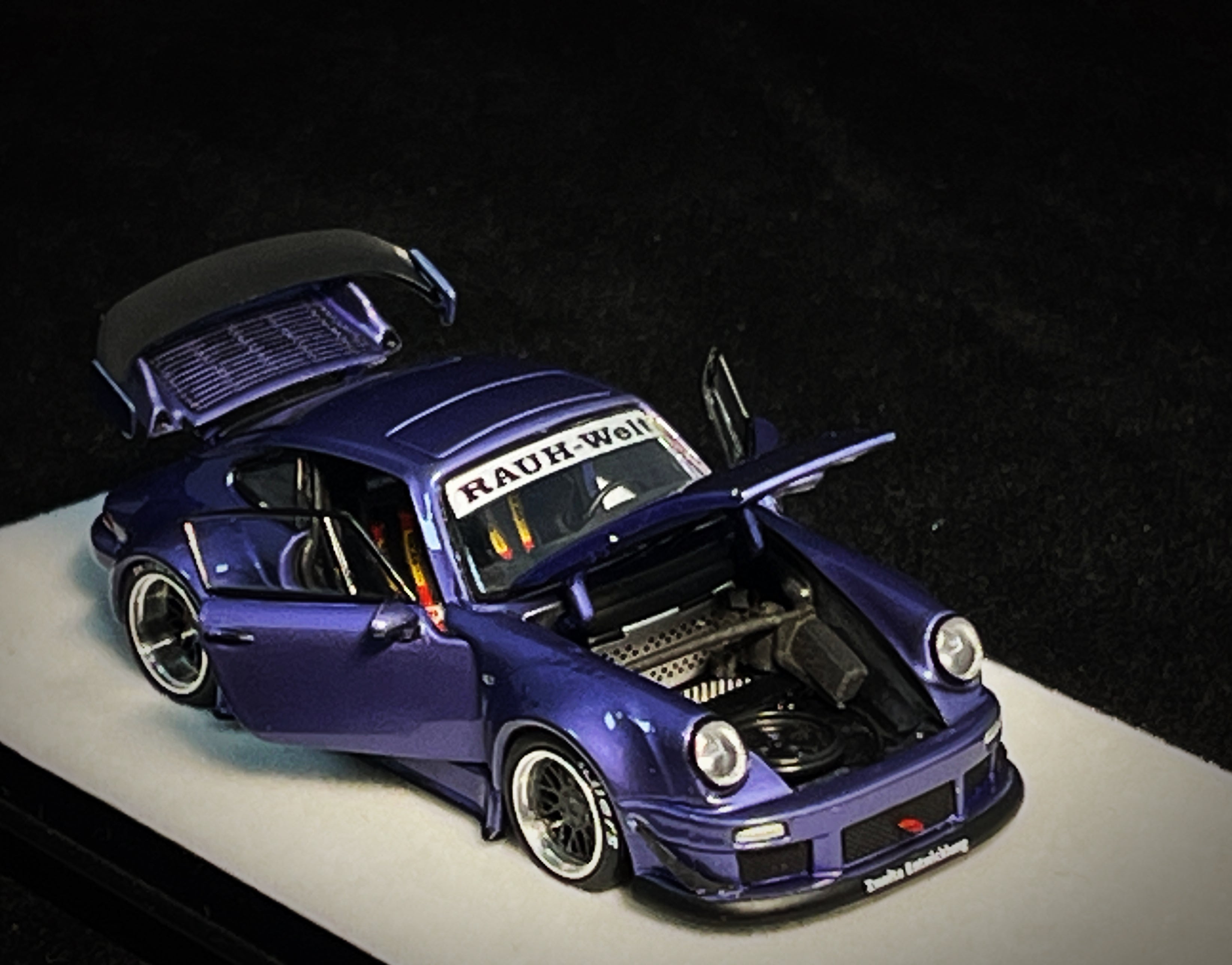 [PGM] 1:64 RWB 930 Violet Purple