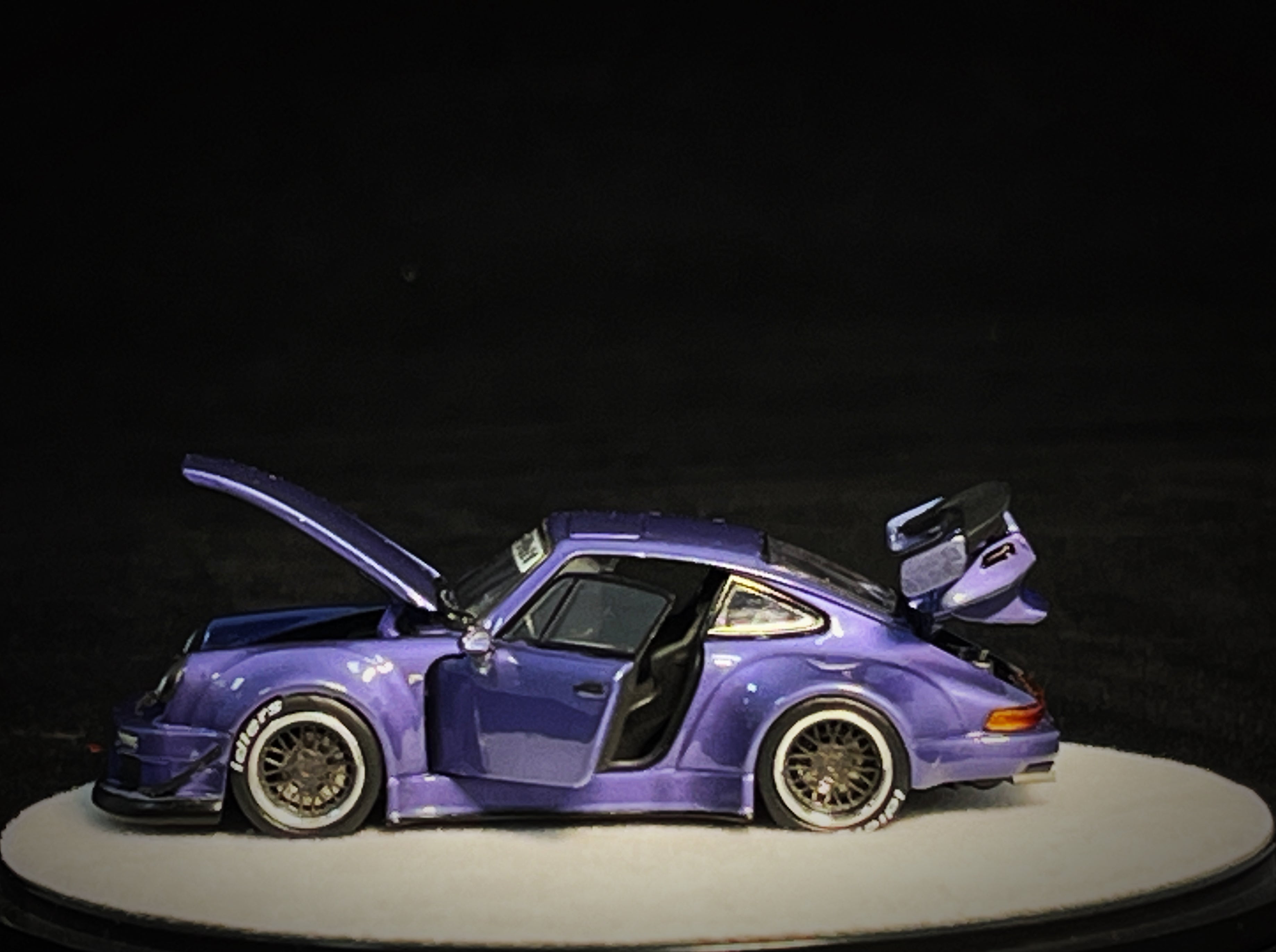 [PGM] 1:64 RWB 930 Violet Purple